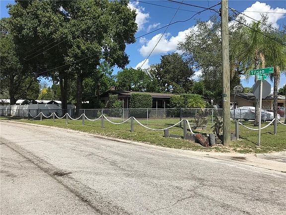 2nd image of 1802 Brust Ave