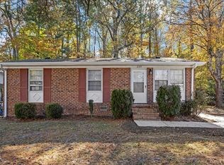 209 W Westbury Dr, Oxford, NC 27565