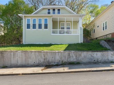 223 Paradis Ave, Woonsocket, RI, 02895