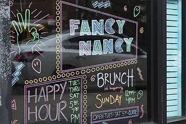 Rented by Dixon Advisory USA Inc.