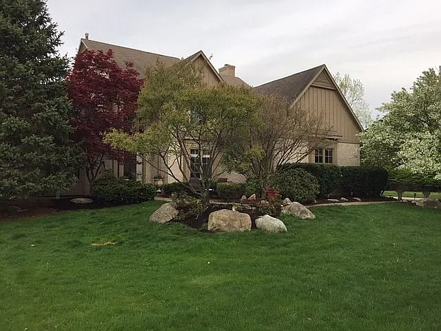 7606 Greenway Ln photo 1