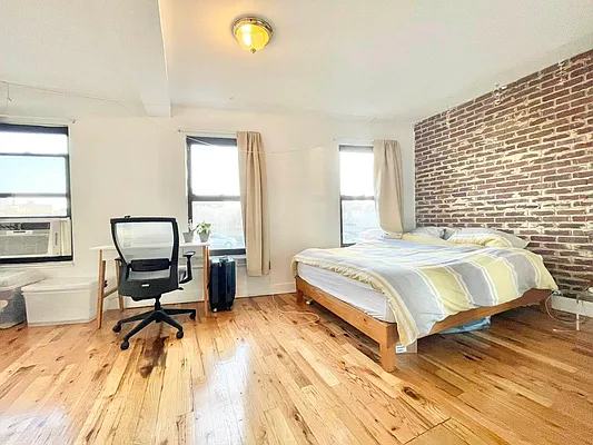 Rented by Keller Williams NYC | media 4