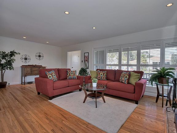 4th image of 173 Northwood Dr