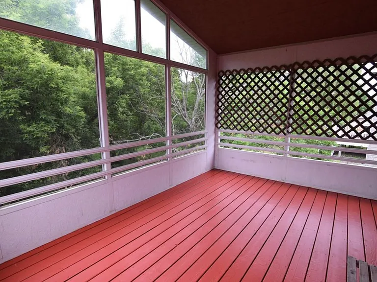 5756 Woodbridge Dr — Photo 19