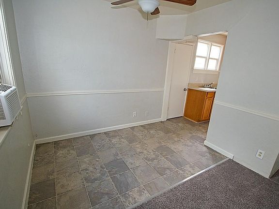 4th image of 638 Moran St