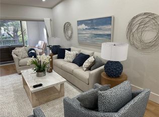 7087 Barrington Cir APT 201, Naples, FL 34108
