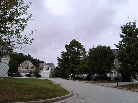 5th image of 6300 Lake Valley Pt
