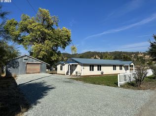 121 Norton Ln, Myrtle Creek, OR