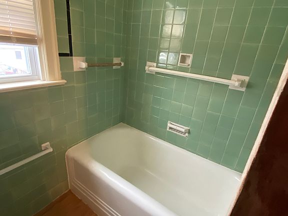 5th image of 53 Union St #2
