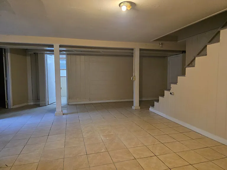 1527 S Snoqualmie St — Photo 8