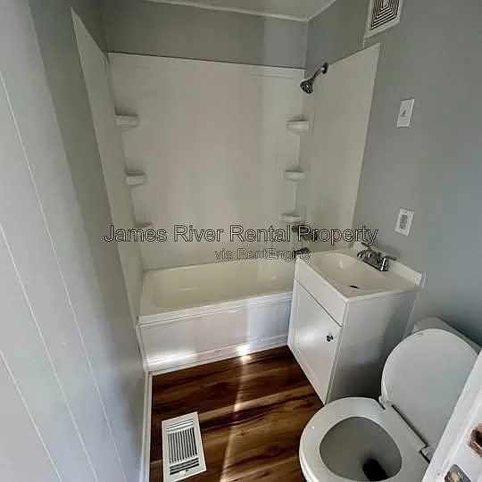 5131 Boonsboro Rd #19 — Photo 7