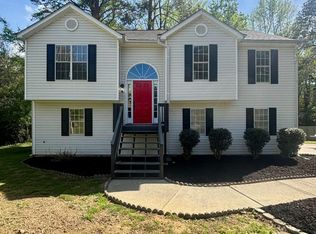 1327 Laura Ln, Austell, GA 30168