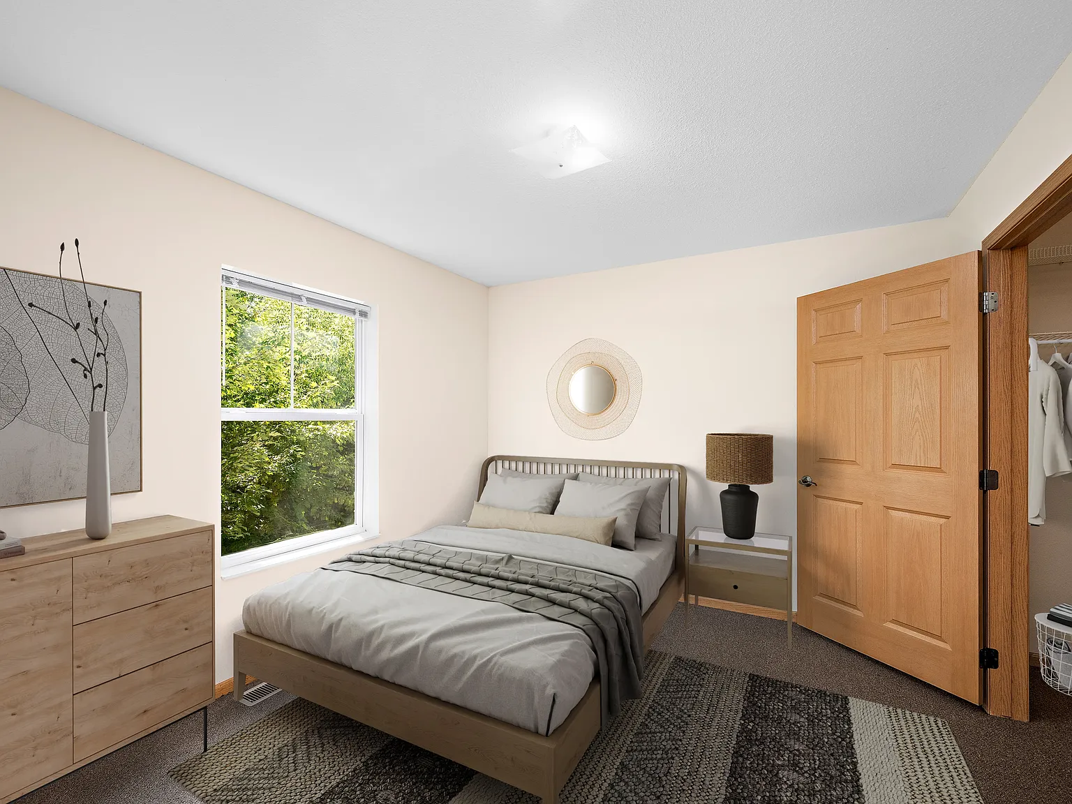 Forest Ridge — Photo 4