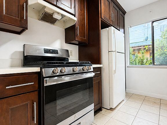 4th image of 8337 Blackburn Ave APT 6