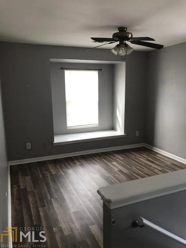 3 bed, 2.5 bath, $1,750 — Photo 3
