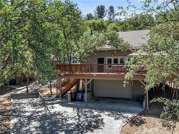 2nd image of 8682 Landlubber Ln