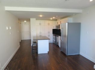 9298 University Cres #205, Burnaby, BC V5A 4X8