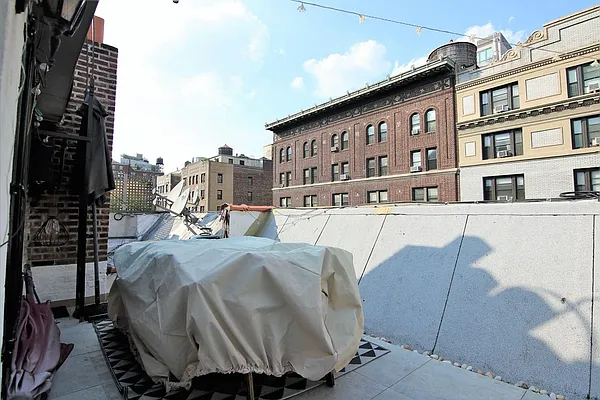 Rented by JK Dansar Corp | media 28