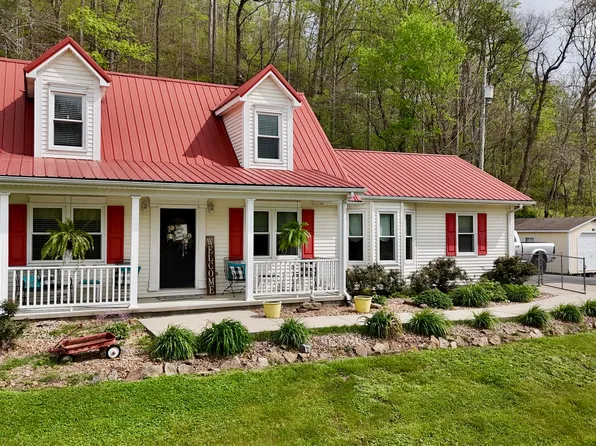 1572 Highway 80, Manchester, KY 40962