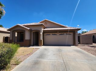 2925 E Harwell Rd, Gilbert, AZ 85234