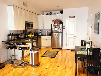 Rented by NY Space Finders Inc.