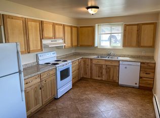 910 Douglas Ave #F, Loveland, CO 80537