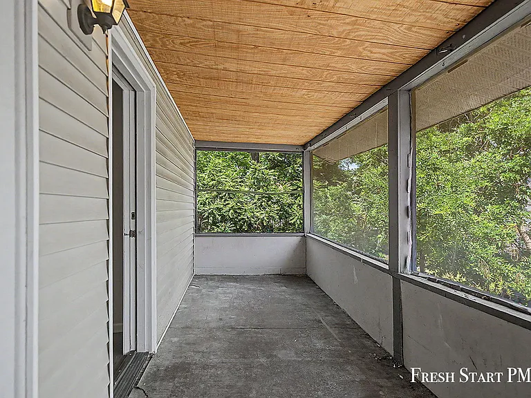 851 Park St SW #2 — Photo 18