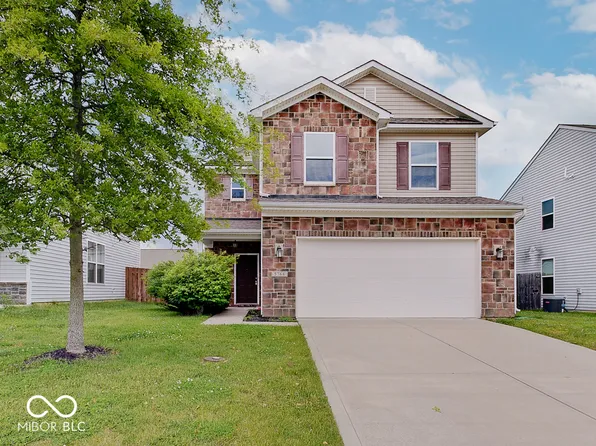 5768 Blue Sky Dr, Whitestown, IN 46075