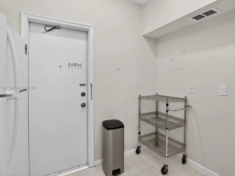 1817 S Ocean Dr #Penthouse 19 — Photo 23