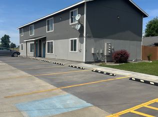 663 NW 3rd St APT B, Hermiston, OR 97838