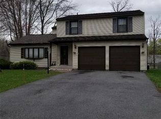 6106 Gaspe Ln, Cicero, NY 13039