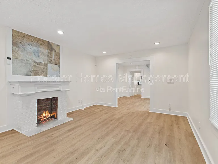 2920 Ruckle St — Photo 3
