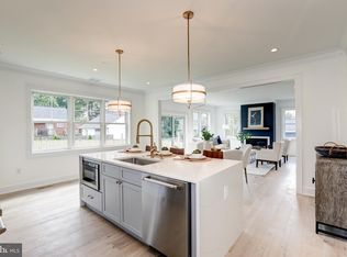 4912 Bangor Dr, Kensington, MD 20895