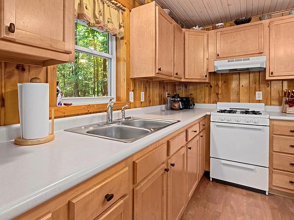 5th image of 8234 Voss Rd #5