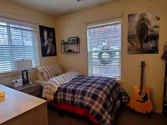 4th image of 690 N Caracaras Pl