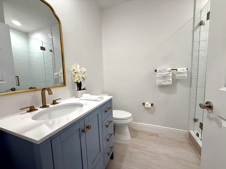 809 Estancia Way — Photo 7