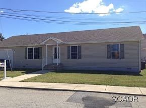 2nd image of 310 Carrow St
