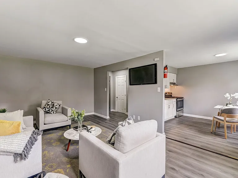 Lavana Falls Apartments — Photo 28
