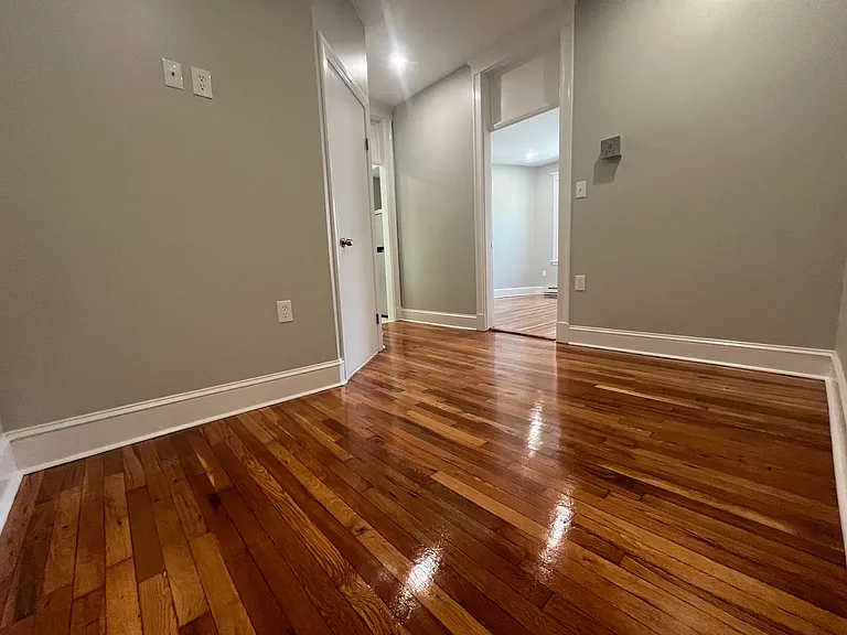 75 Park Dr #9 — Photo 3