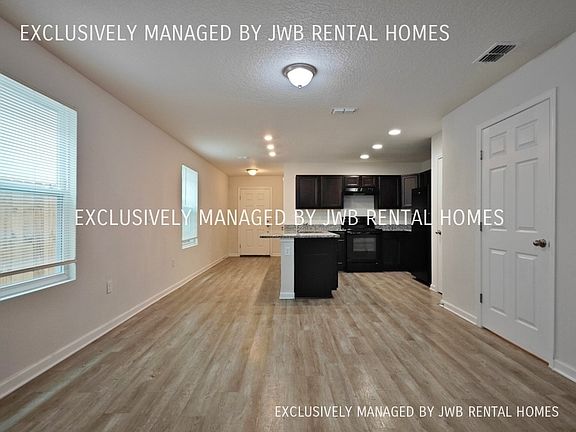 3rd image of 8295 Dandy Ave