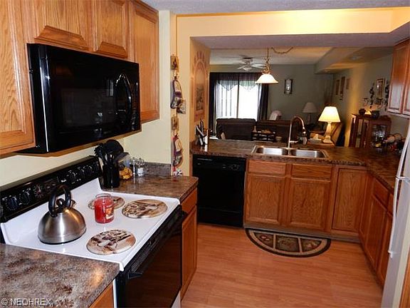 2nd image of 1807 Meadowland Dr