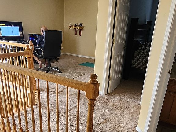 5th image of 2371 Cove Ct