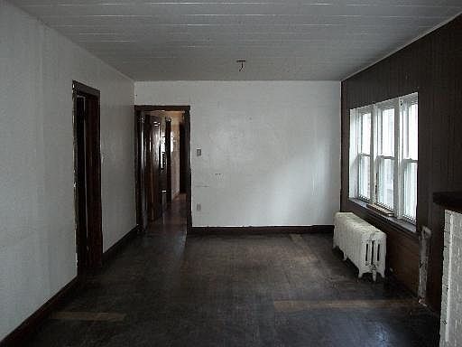 3rd image of 1903 S 51st Ave