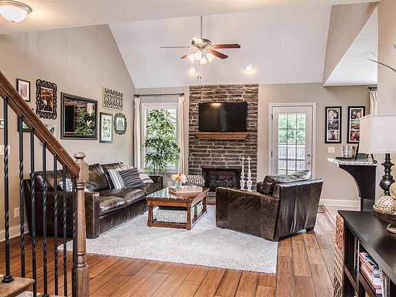 4th image of 1475 Brew Moss Dr