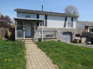 924 Ruma Rd, Columbus, OH 43207