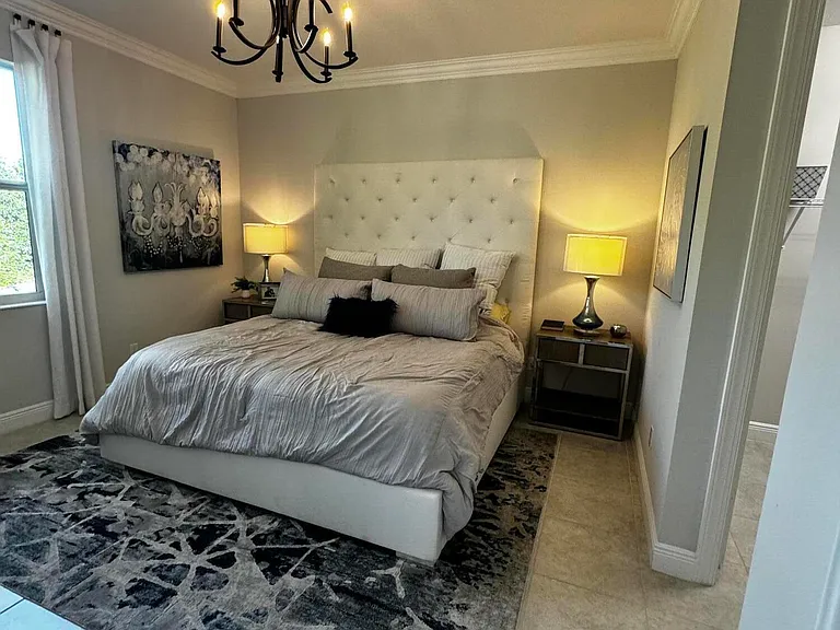 6008 Bella Rosa Ln — Photo 17