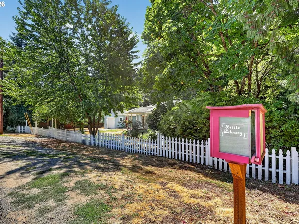 8625 SW 10th Ave, Portland, OR 97219
