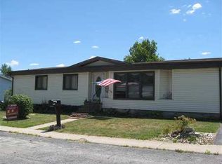 1323 Chateau Cir, Findlay, OH 45840