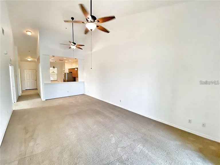 915 Fairwaycove Ln #208 — Photo 11