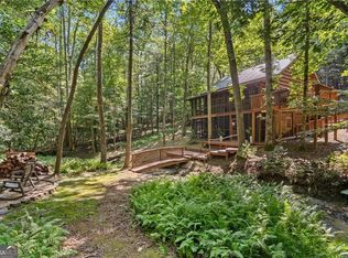 136 Honeysuckle Way, Blue Ridge, GA 30513